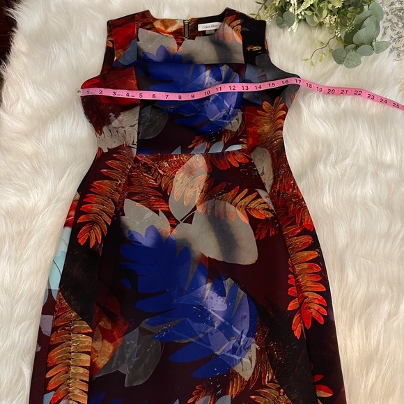Calvin Klein dress 👗 - Picture 4 of 6